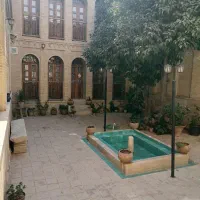 داوطلب همکاری با هنرمندان