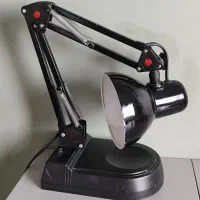 چراغ مطالعه مشکی