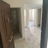 اپارتمان ۸۵ متری طبقه سوم