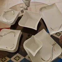 فروش فوری ست ظروف چینی ۶ نفره