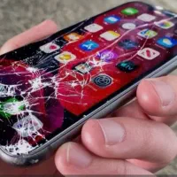 خریدار گوشی اوراقی شکسته و کارکرده