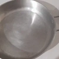 ماهیتابه در دار|ظروف پخت‌وپز|محمدیه-قزوین, |دیوار