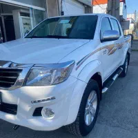 هایلوکس ۲۰۱۲