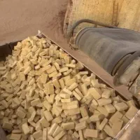 آجر دستی نمونه