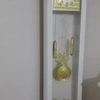 ساعت دیواری ایستاده