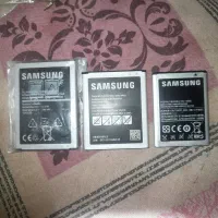 سلام.تعداد سه تا باطری اصلی SAMSUNG