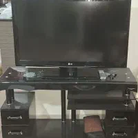 تلویزیون ، میز تلویزیون