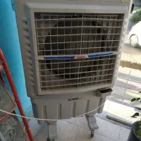 کولر آبی ایستاده