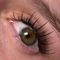 آموزش اکستنشن مژه و لیفت لمینت مژه و ابرو