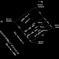زمین محصور دارای برق سه  فاز بر بزرگراه شیراز کوار