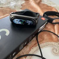 ساعت هوشمند|ساعت|هشتگرد, هشتگرد قدیم|دیوار