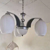 لوستر سه شاخه سفید کاملا سالم زیر قیمت|لوستر و چراغ آویز|بندرعباس, |دیوار