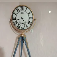 ساعت ایستاده