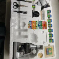 میکروسکوپ دانش اموزی