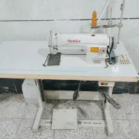 چرخ راسته دوز دینام بزرگ. چرخ خیاطی صنعتی