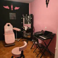 اجاره اتاق به تتو آرتیست آقا/خانم