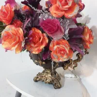 استند گل و تعدادی گل