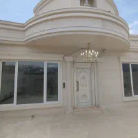 خانه ویلایی/۳ خواب/۳۰۰ متر/ خیابان ارتش