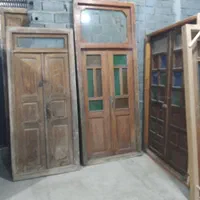 درب و پنجره چوبی سنتی در حد نو در همه ی ابعاد