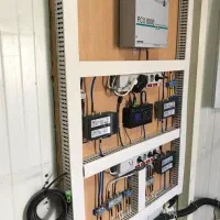 نصاب آنتن/ثابت گردون مرکزی/تنظیمLNC مولتی و سوییچ|خدمات پیشه و مهارت|اندیشه, اندیشه فاز ۱|دیوار