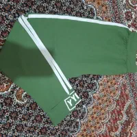 تعدادی لباس