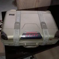 چمدان سایز متوسط|کیف، کفش، کمربند|تهران, هفت حوض|دیوار