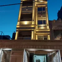 سه طبقه روی پیلوت یکجا کلید نخورده