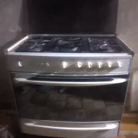 گلز فردار