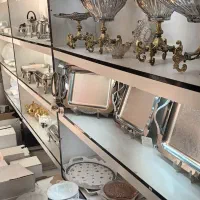 ویترین قفسه با چراغ ال ای دی و ترانس