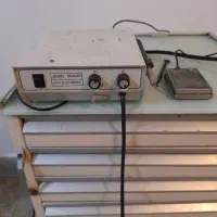 یونیت و صندلی وکمپرسور و تجهیزات داندانپزشکی