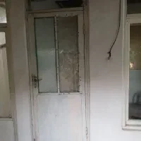 درب پنچره قدیمی