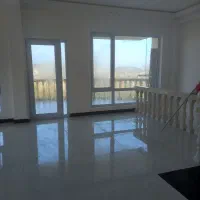 مغازه ی ۳۲ متری تجاری