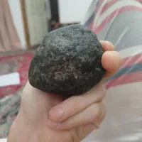 مشکوک به شهاب سنگ|کلکسیون اشیاء عتیقه|لاهیجان, بازکیاگوراب|دیوار