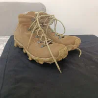 پوتین دخترانه|کیف، کفش، کمربند|میانه, |دیوار