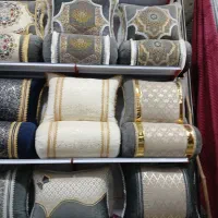 پشتی و بالشت