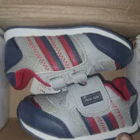 یک جفت کفش بچه گانه|کفش و لباس بچه|گنبد کاووس, |دیوار