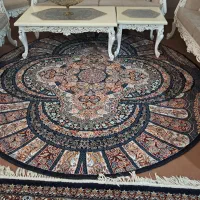 یک جفت فرش ۷۰۰شونه قطر ۲/۵ در۲/۵ .   ۸ متری