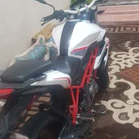 بنلی۱۵۰تی ان تی ۴۰۱خشک|موتورسیکلت|بند زرک, |دیوار