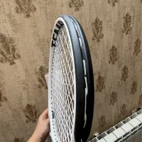 راکت تنیس در حد نو|تجهیزات ورزشی|رشت, گلسار|دیوار