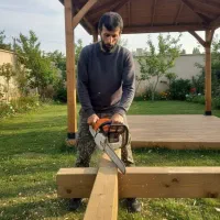 ساخت آلاچیق وخانه باغ ونصب سفال وغیره