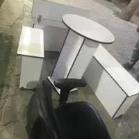 میز و صندلی