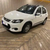 کوئیک r سفید مشکی|خودرو سواری و وانت|شیراز, فرهنگ شهر|دیوار