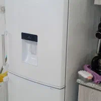 یخچال در جوین میباشد