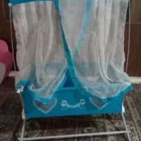 تخت و گهواره