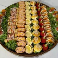 انواع سینی مزه و فینگر فود تازه و خوشمزه