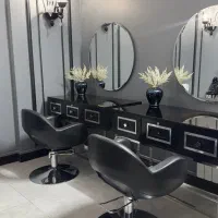 میز و صندلی اینه|آرایشگاه و سالنهای زیبایی|ورامین, ورامین|دیوار