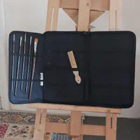 پایه بوم وقلم مو
