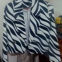 کت مجلسی به همراه شلوار دمپا