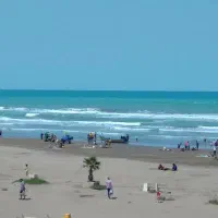 سوییت ۱و۲خواب دربست ساحلی،ایزدشهر،نور
