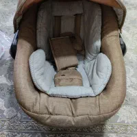 کریر و اگوشی و  محافظ از وان کودک